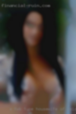 A fwb type housewife of relationship.